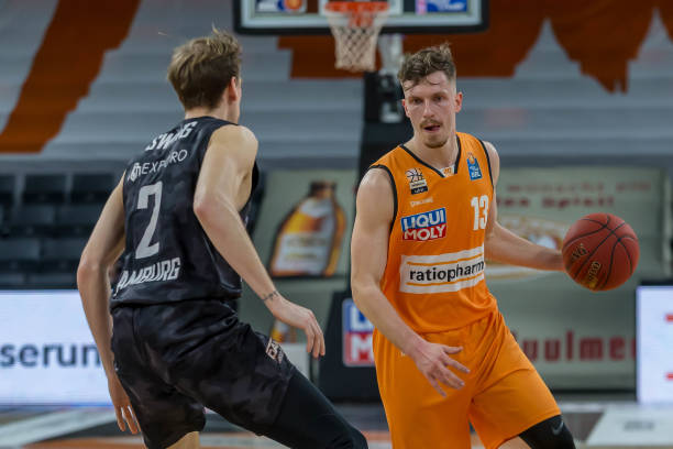 赛事务中的 赛事务中的