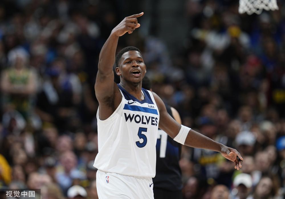 格居高不下 格居高不下