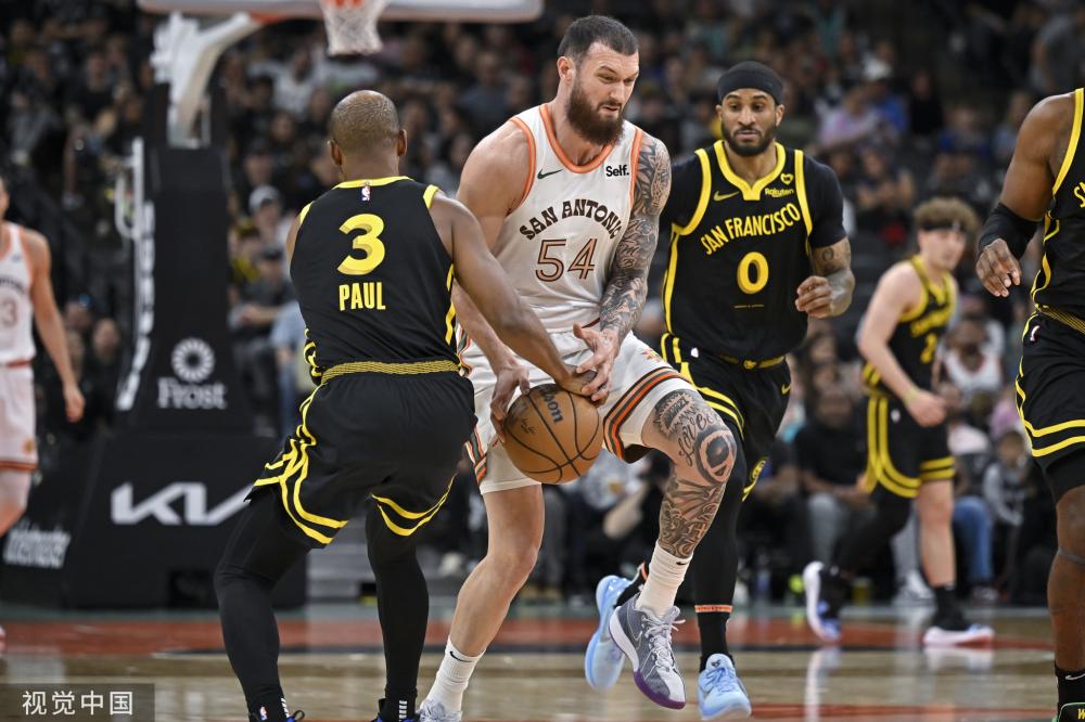 的后卫刘金 的后卫刘金